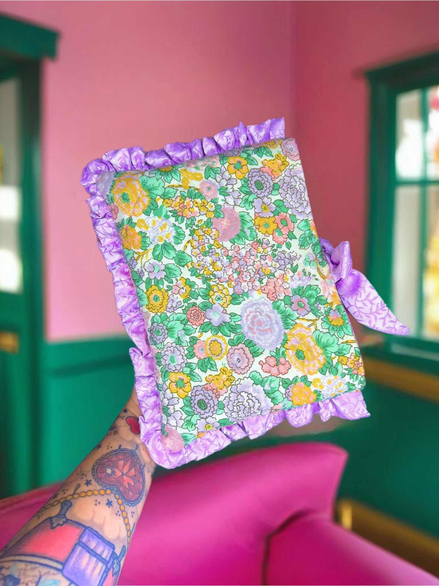 Quilted & Ruffled Book Sleeve Sewing Pattern - PDF Download