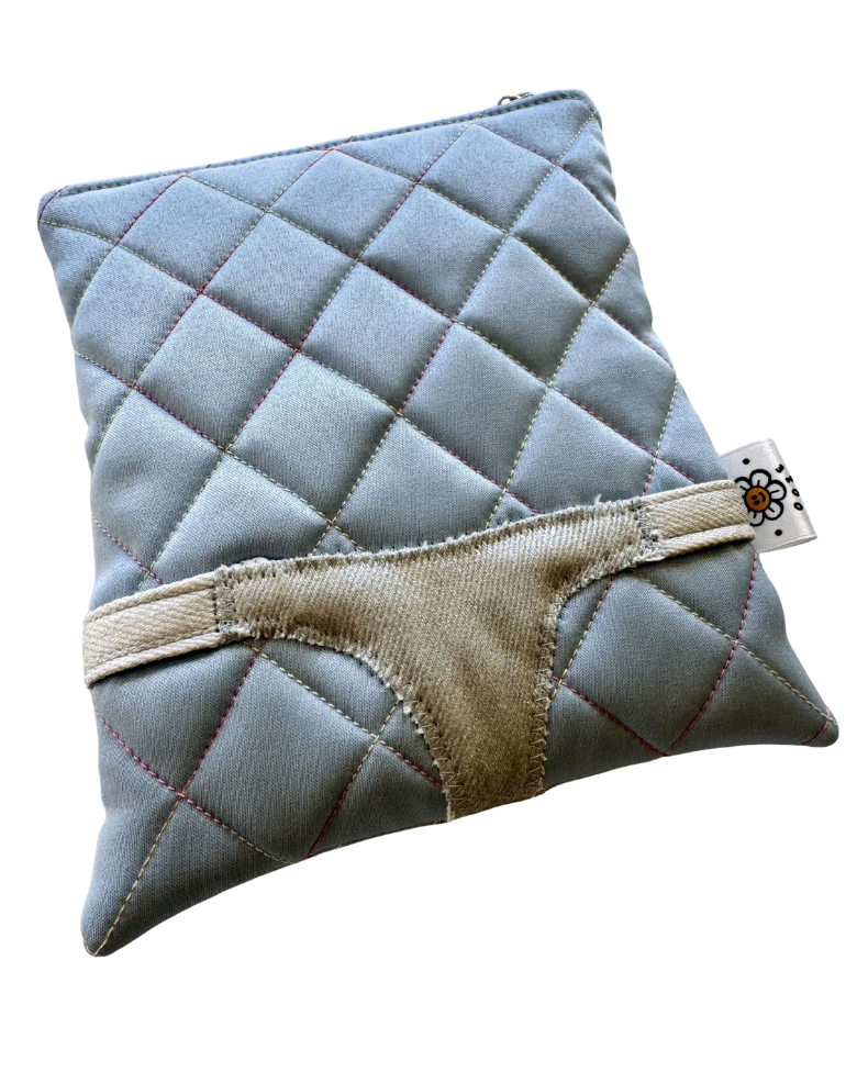 Book Baddies - One-of-a-Kind Quilted Kindle Case