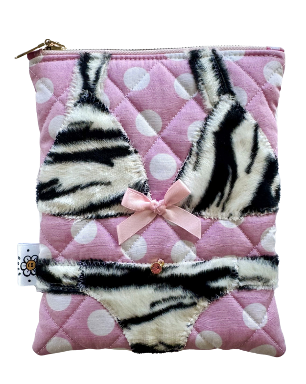 Book Baddies - One-of-a-Kind Quilted Kindle Case