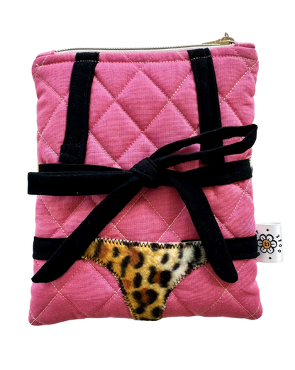 Book Baddies - One-of-a-Kind Quilted Kindle Case