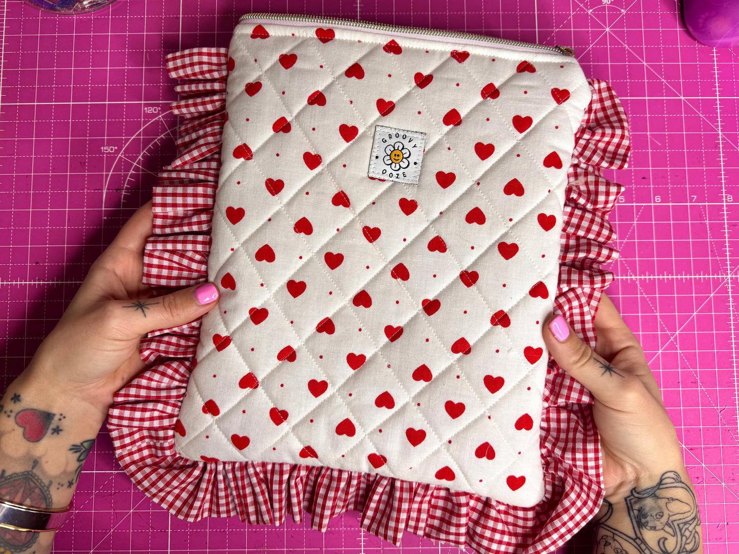Zipper Pouch PDF Sewing Pattern - 4 Sizes Multiple Styles - For Kindles / E-Readers / iPads / Books