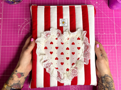 Zipper Pouch PDF Sewing Pattern - 4 Sizes Multiple Styles - For Kindles / E-Readers / iPads / Books